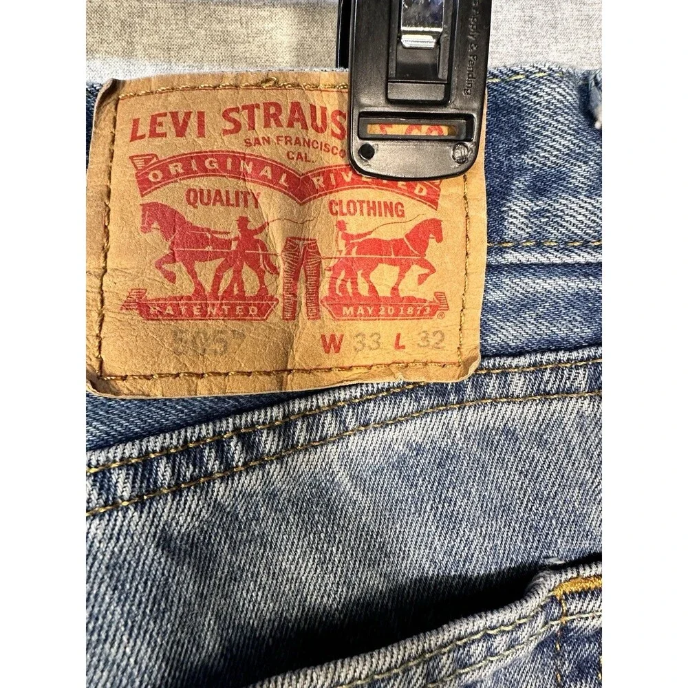 Levi's 505 Jeans Men's 33x32 Light Wash Denim Straight Leg Regular 100% Cotton